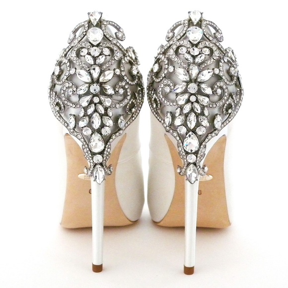 badgley mischka white bridal shoes